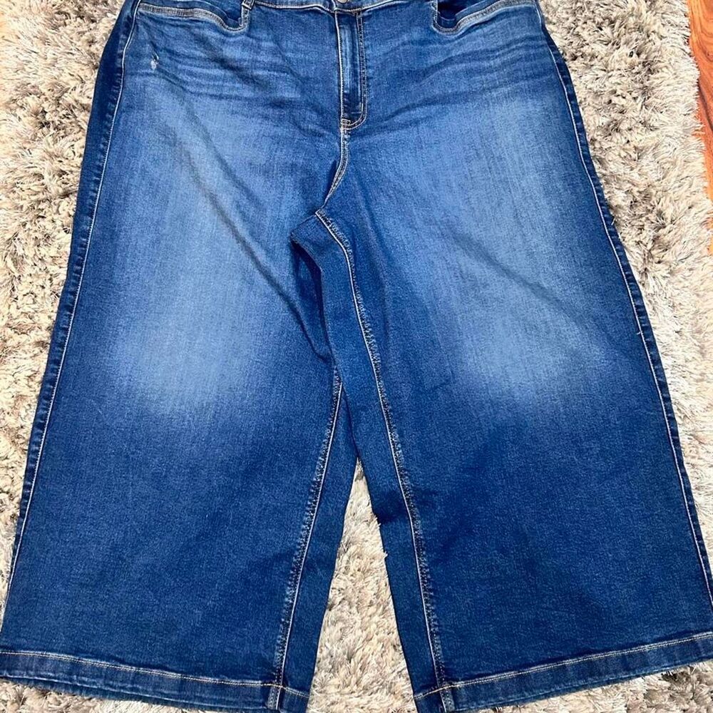 Unbranded Women's Blue and Navy Jeans